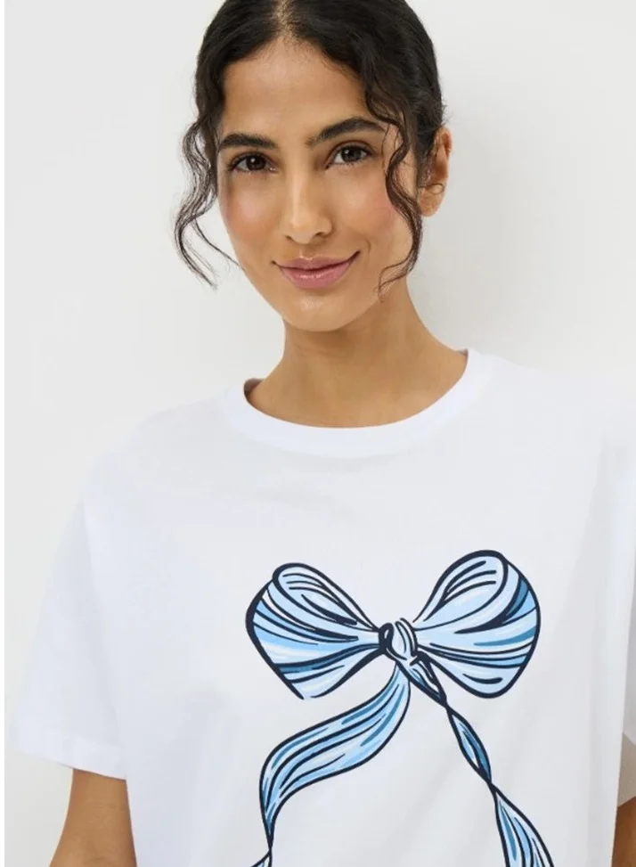 ماتلان طقم بيجاما أبيض بأزرار وربطة عنق